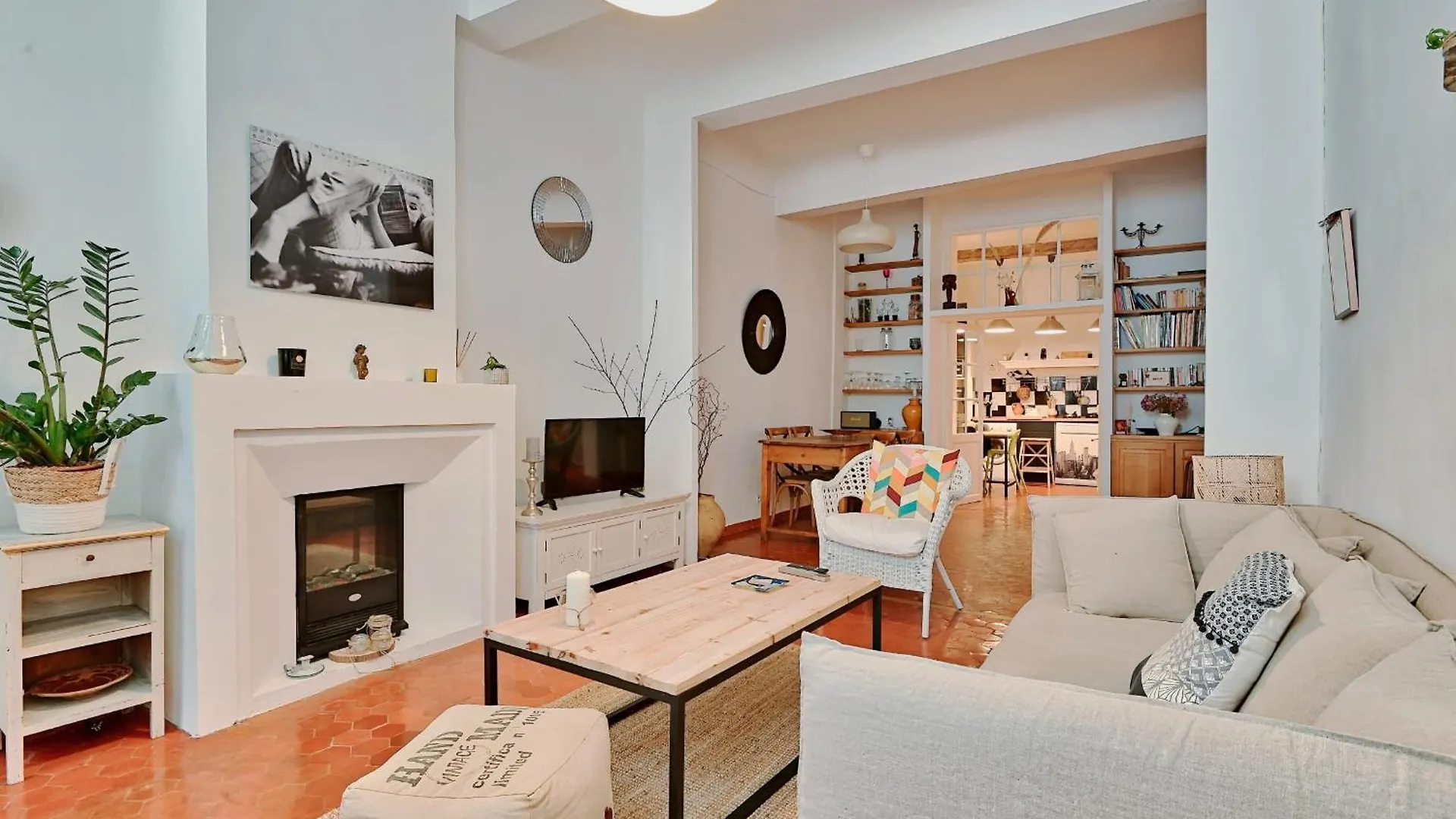 Tanneurs Furnished Flat Apartment Aix-en-Provence