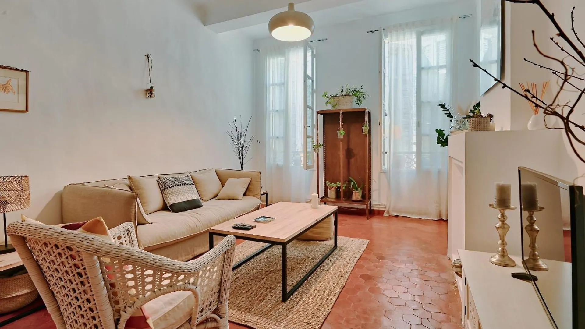 Tanneurs Furnished Flat Apartment Aix-en-Provence
