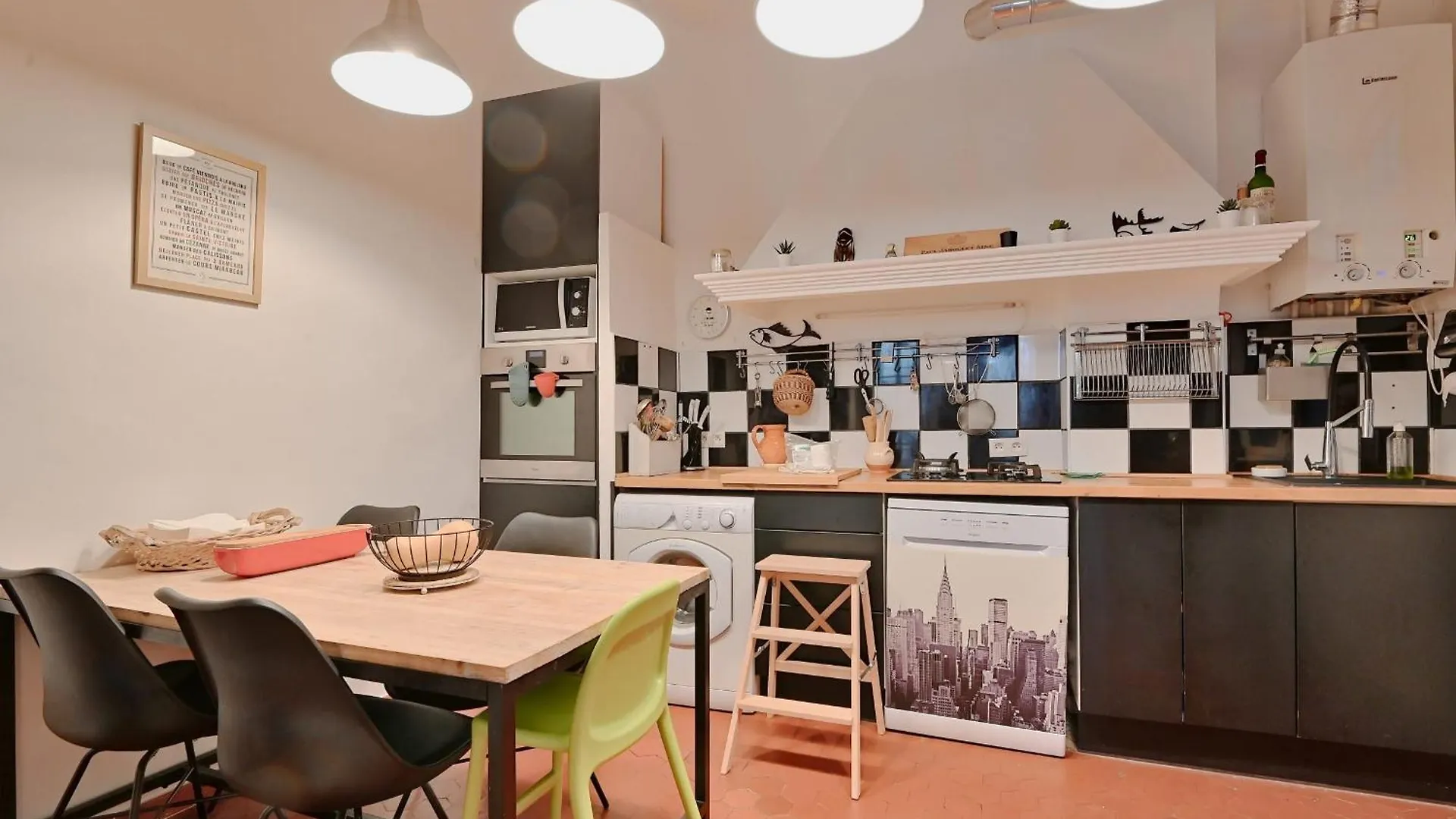 Tanneurs Furnished Flat Apartment Aix-en-Provence France