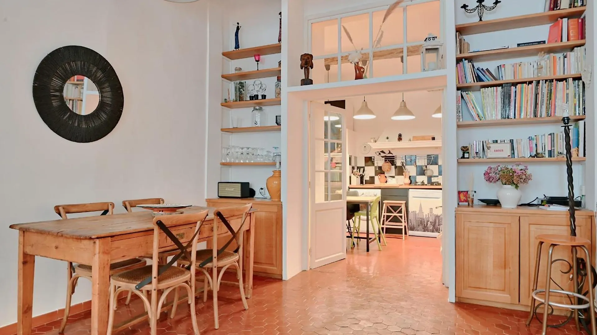 Tanneurs Furnished Flat Apartment Aix-en-Provence