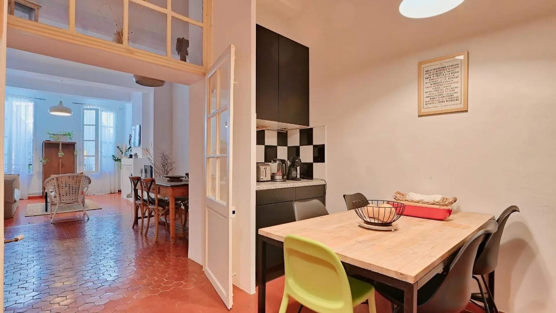 Tanneurs Furnished Flat Apartment Aix-en-Provence